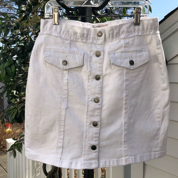 Blu Pepper White Denim Skirt - Picture 6 of 6
